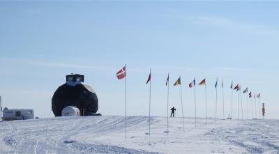 Greenland Ice Cores Reveal Long-Sought Temperature Data (5 of 6)