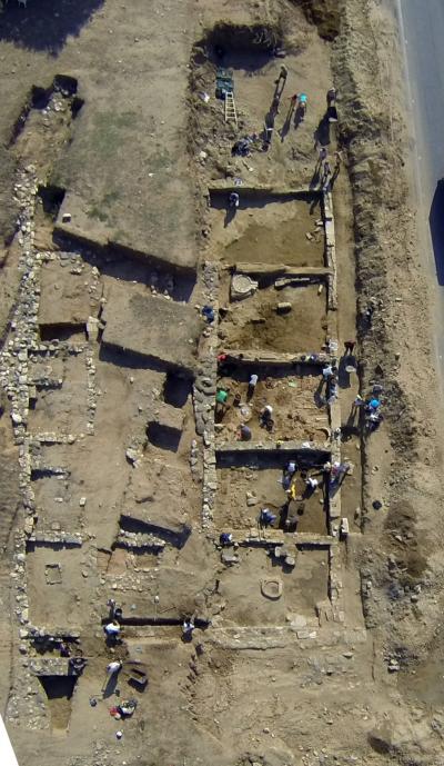 Discovery of a 2,700-Year-Old Portico in Greece (2 of 3)