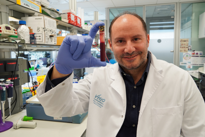 Rodrigo A. Toledo, Principal Investigator of the Vall d’Hebron Institute of Oncology’s (VHIO) Biomarkers and Clonal Dynamics Group.