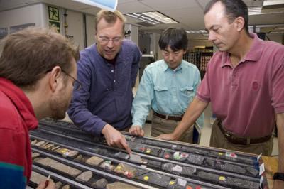 Researchers Discuss Core Issues