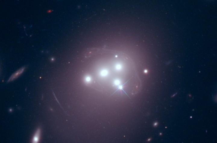 Hubble Space Telescope Image of the Four Giant Galaxies at the Heart of Cluster Abell 3827