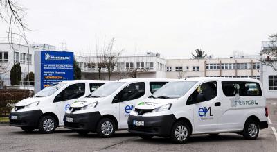 Staff Members of Michelin and Siemens Use Electric Vehicles for Trips