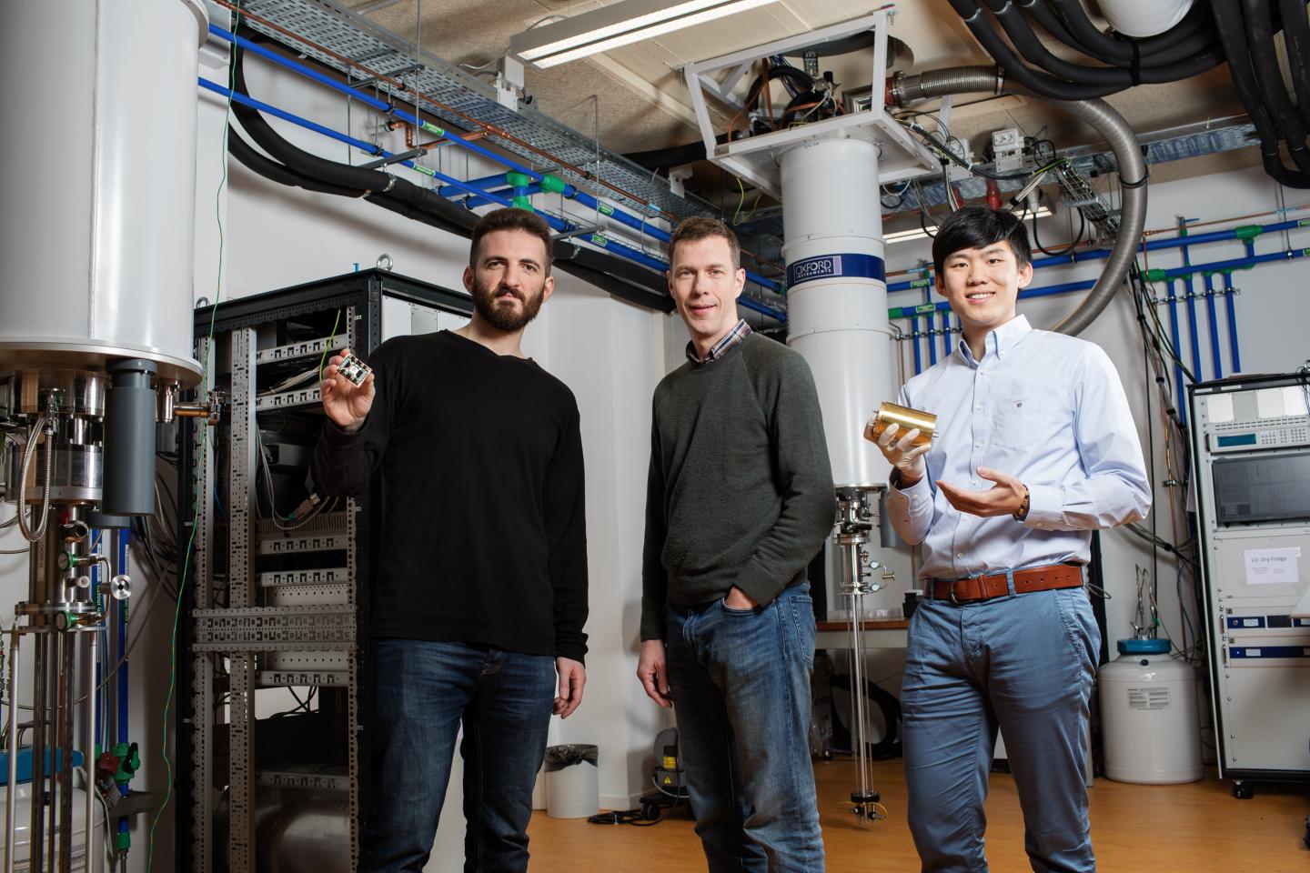 Nodar Samkharadze, Lieven Vandersypen and Guoji Zheng, Delft University of Technology 