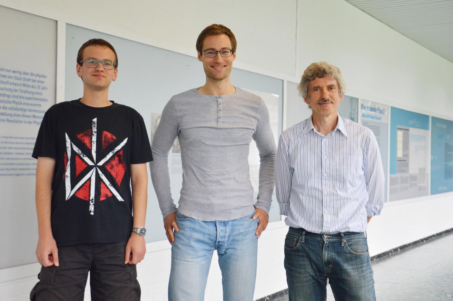 Simulation for the Properties of Electrons at Extreme Temperatures