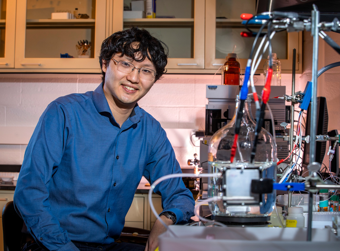 Xiao Su wins award from the International Soc | EurekAlert!