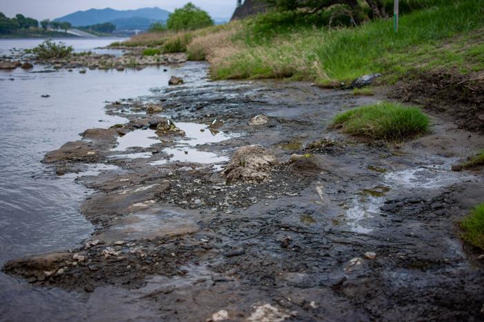 Exposed Kiso river bed