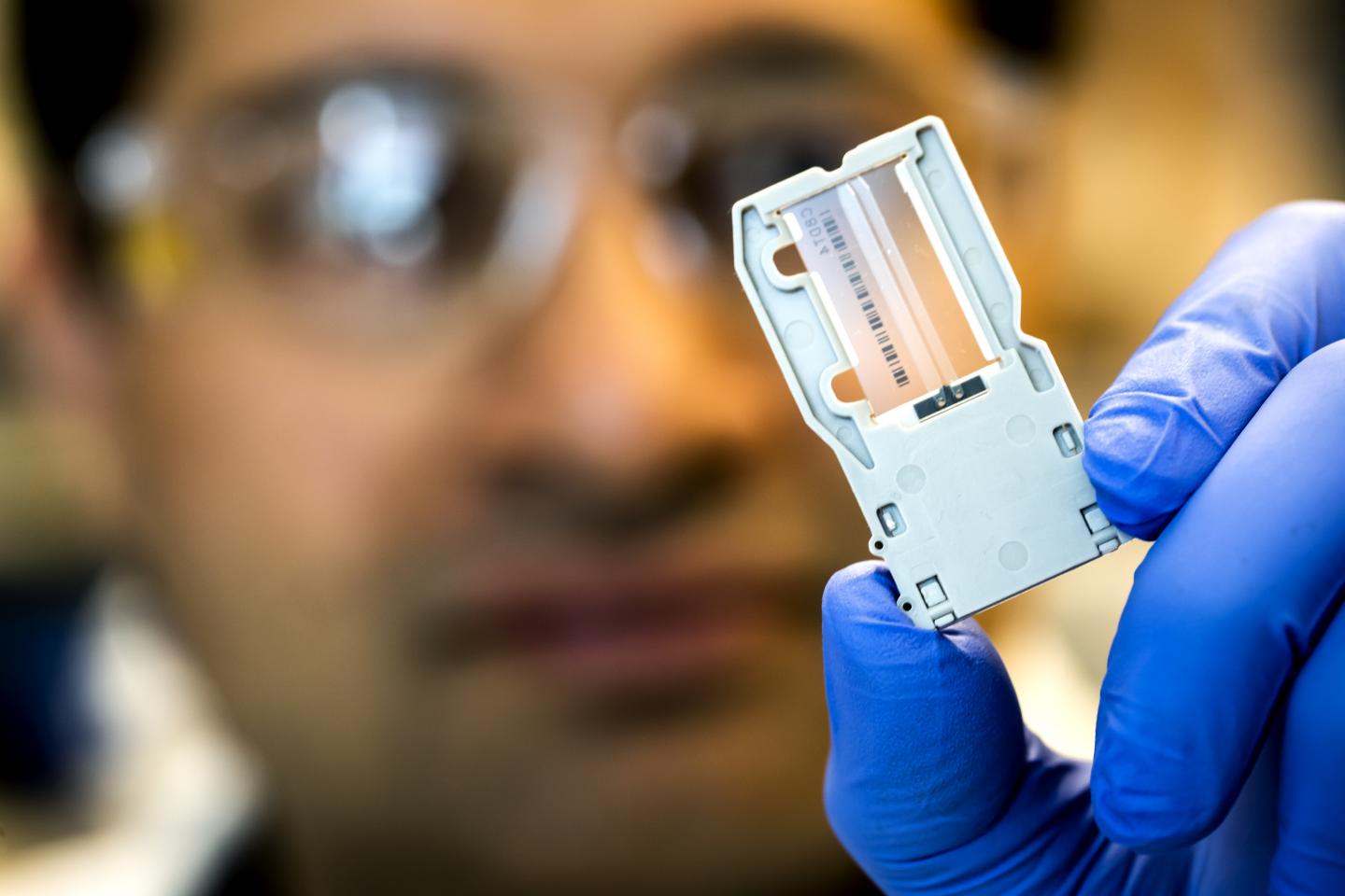 Muneesh Tewari Close Up