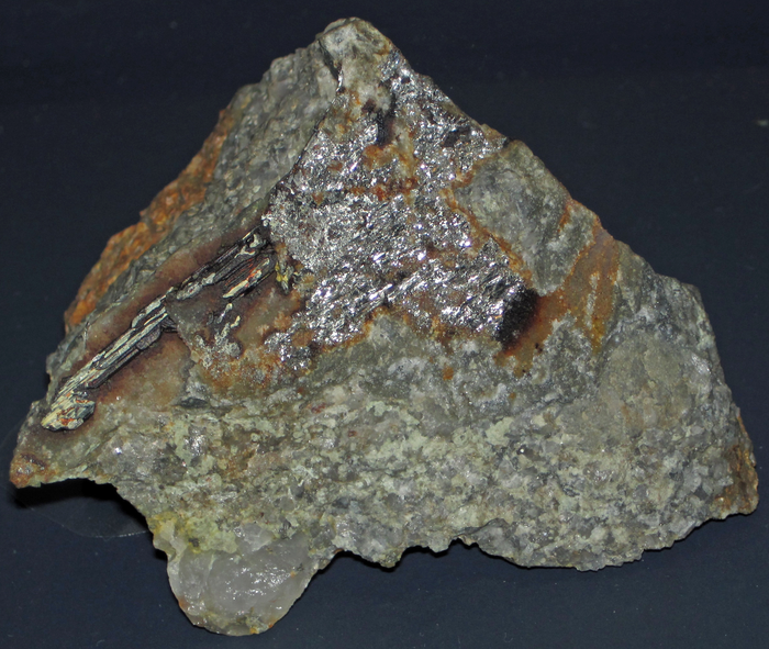 Tellurium-quartz-pyrite