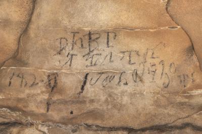 Cherokee Inscriptions Found in Manitou Cave, Alabama