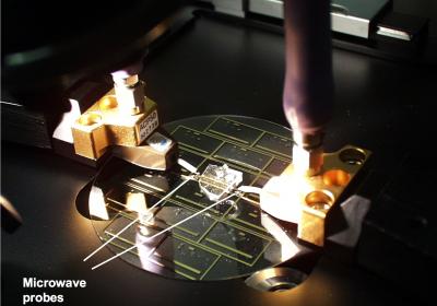 Micro Microwave Does Pinpoint Cooking for Miniaturized Labs