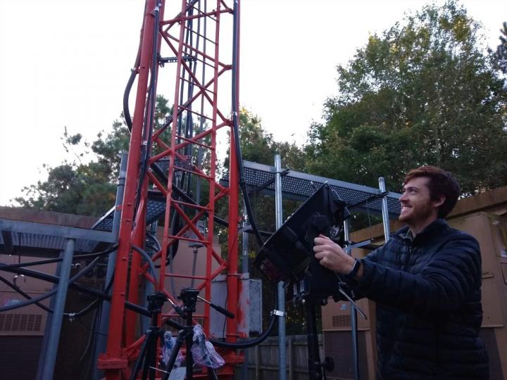 "Acoustic lighthouses" broadcast sound to reduce avian collisions with manmade structures