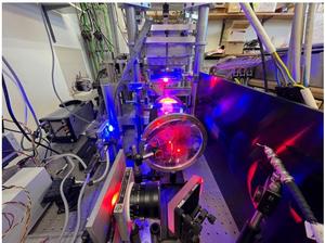 Experimental system that generates super-sonic laboratory earthquakes at Hebrew University Laboratory