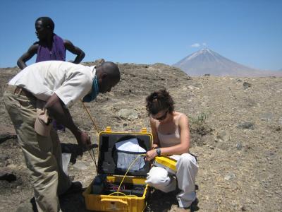 Researchers Place GPS Instrument