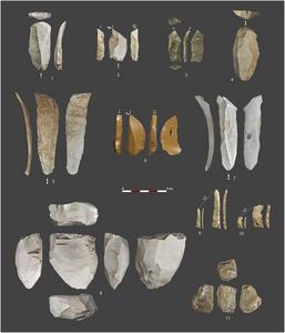 Human occupations of upland and cold environments in inland Spain during the Last Glacial Maximum and Heinrich Stadial 1: The new Magdalenian sequence of Charco Verde II