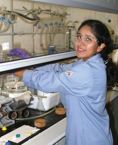 Student Researcher at the Materials Research Laboratory