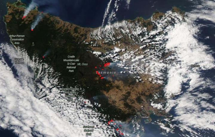 Center of Tasmania On Fire | EurekAlert!