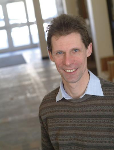 Dr. Niko Troje, Queen's University