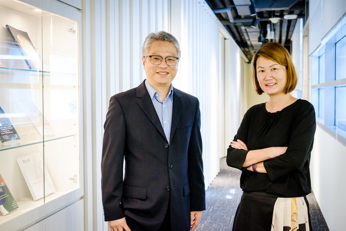 ACE@NTU Director Professor Wen Yonggang (left) and Co-Director Professor Boh Wai Fong (right), who will spearhead research and education in blockchain at NTU Singapore