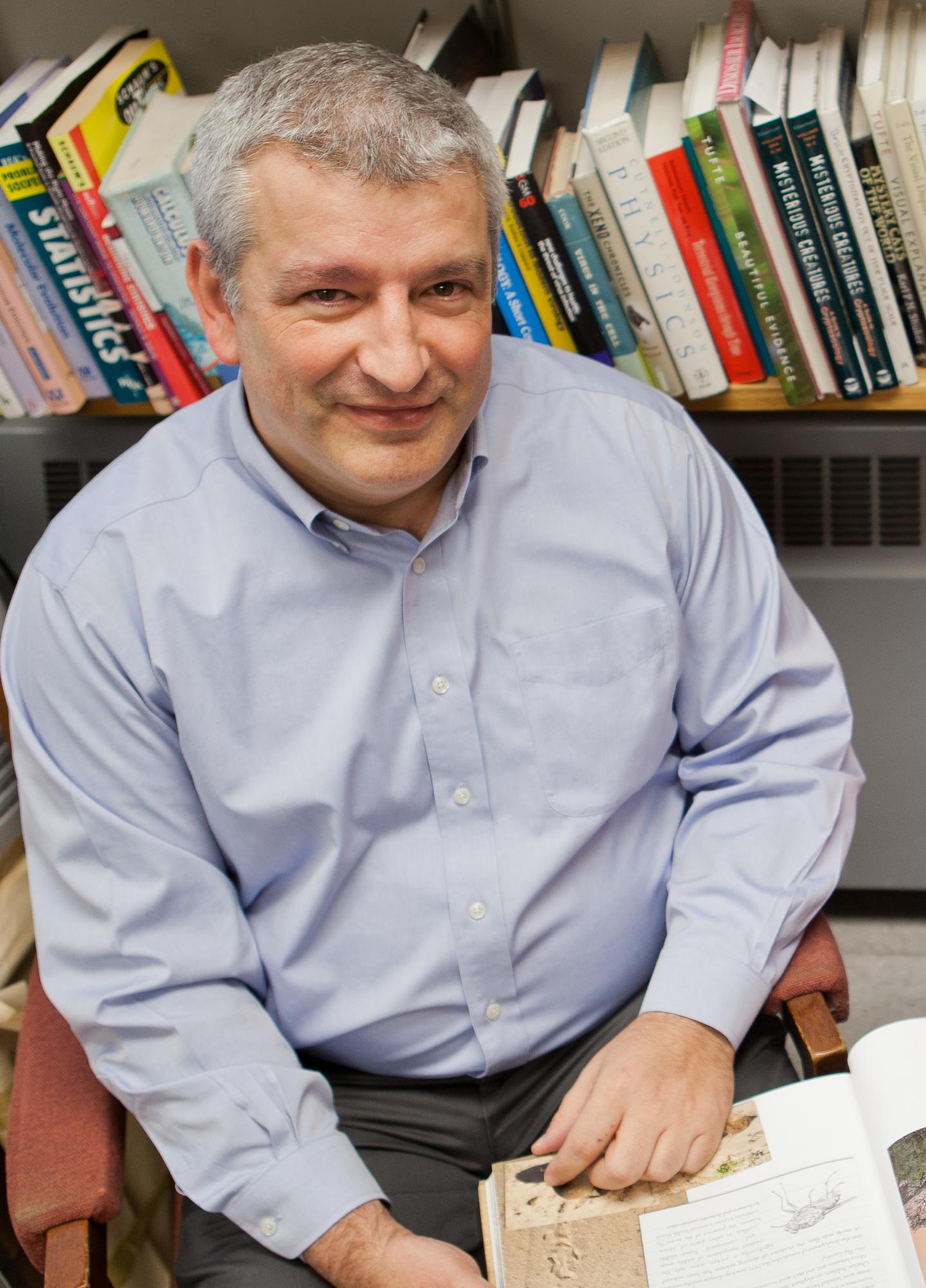 Alfred Roca, Carl R. Woese Institute for Genomic Biology, University of Illinois at Urbana-Champaign