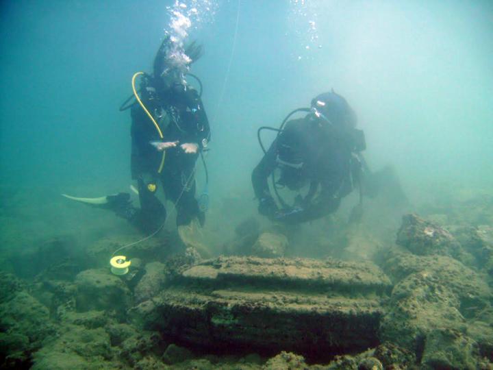 Underwater 'Lost City' Found to Be Geological Formation