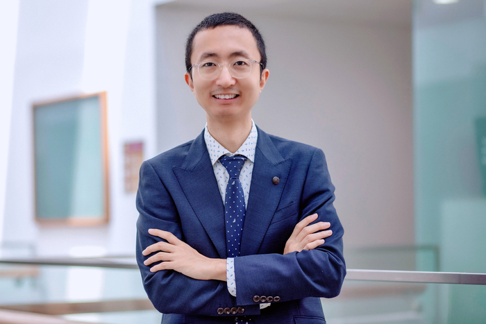 SMU Associate Professor Rencheng Wang