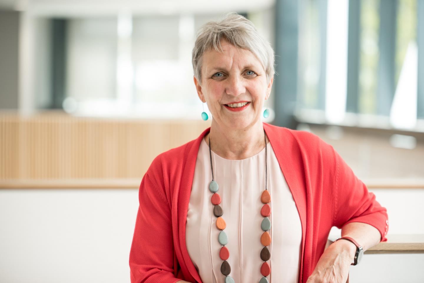 Professor Kate Hunt, University of Stirling