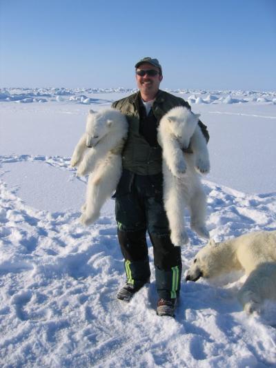 BYU Bear Biologist Thomas Smith and Polar Bears