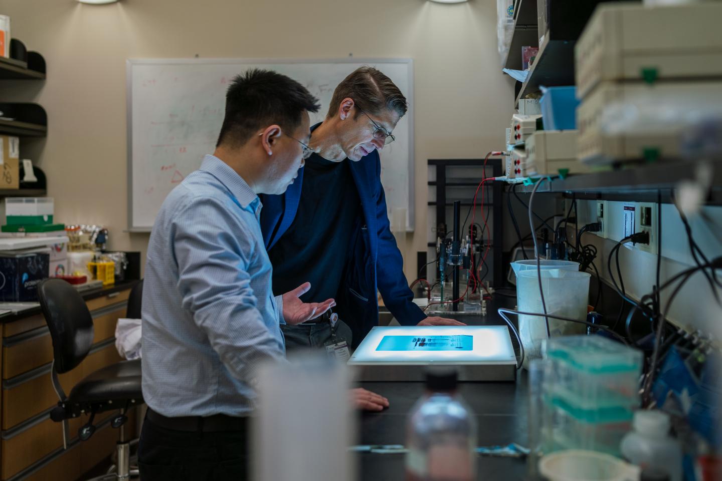 Dr. Shuo Qie (front) and Dr. Alan Diehl (back) of the Medical University of South Carolina