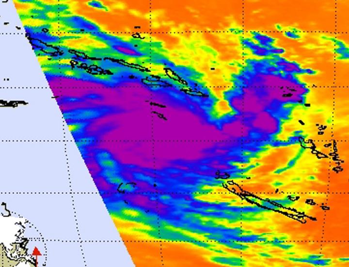 An Infrared View of Tropical Cyclone Solo