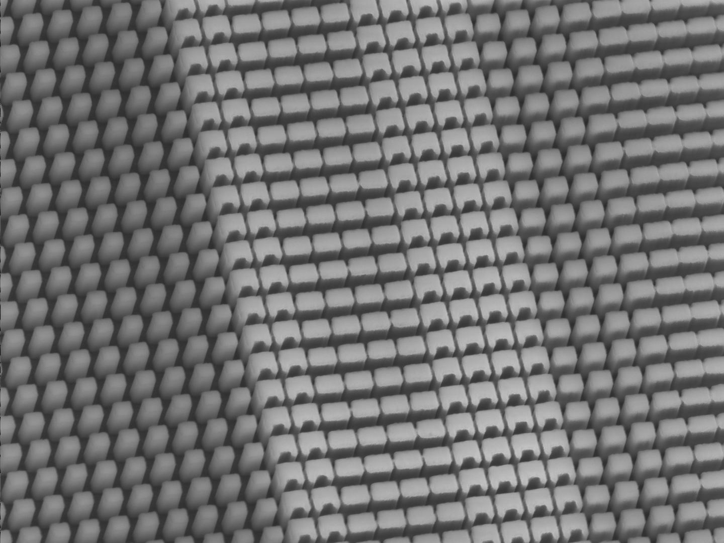 Silicon Nanoposts