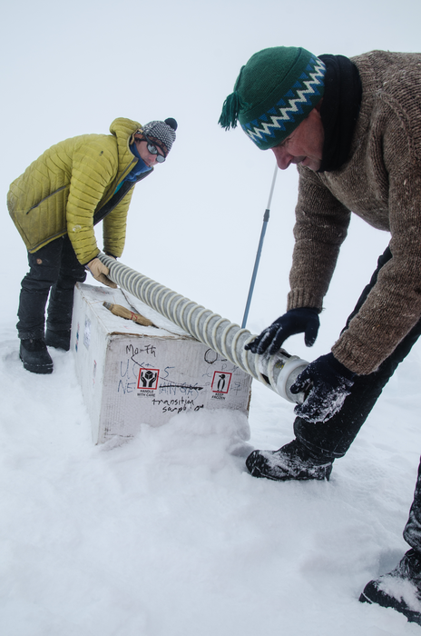Drilling ice cores on the Greenland Ice Sheet