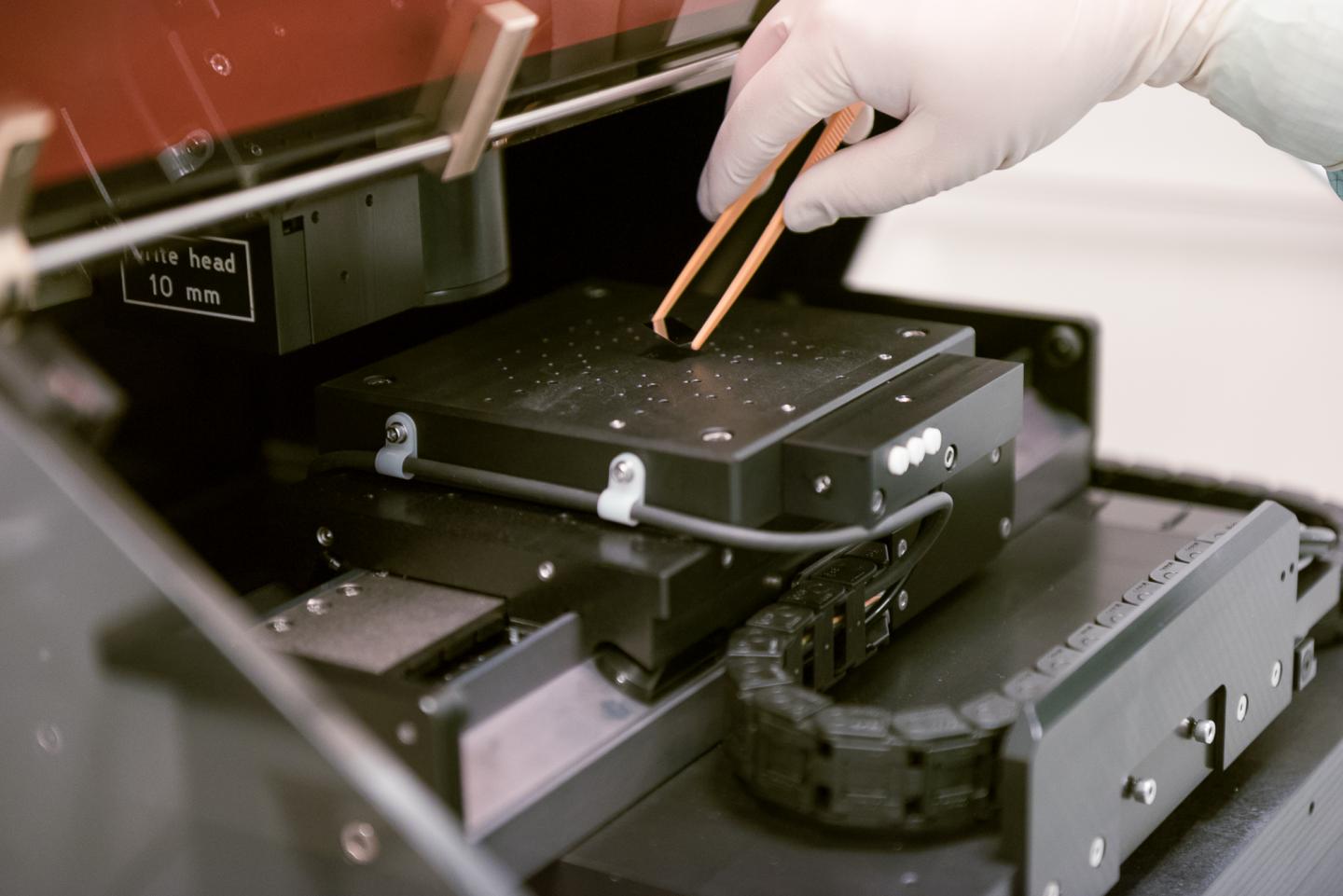 Laboratory equipment at the NUST MISIS Department of Theoretical Physics and Quantum Technologies