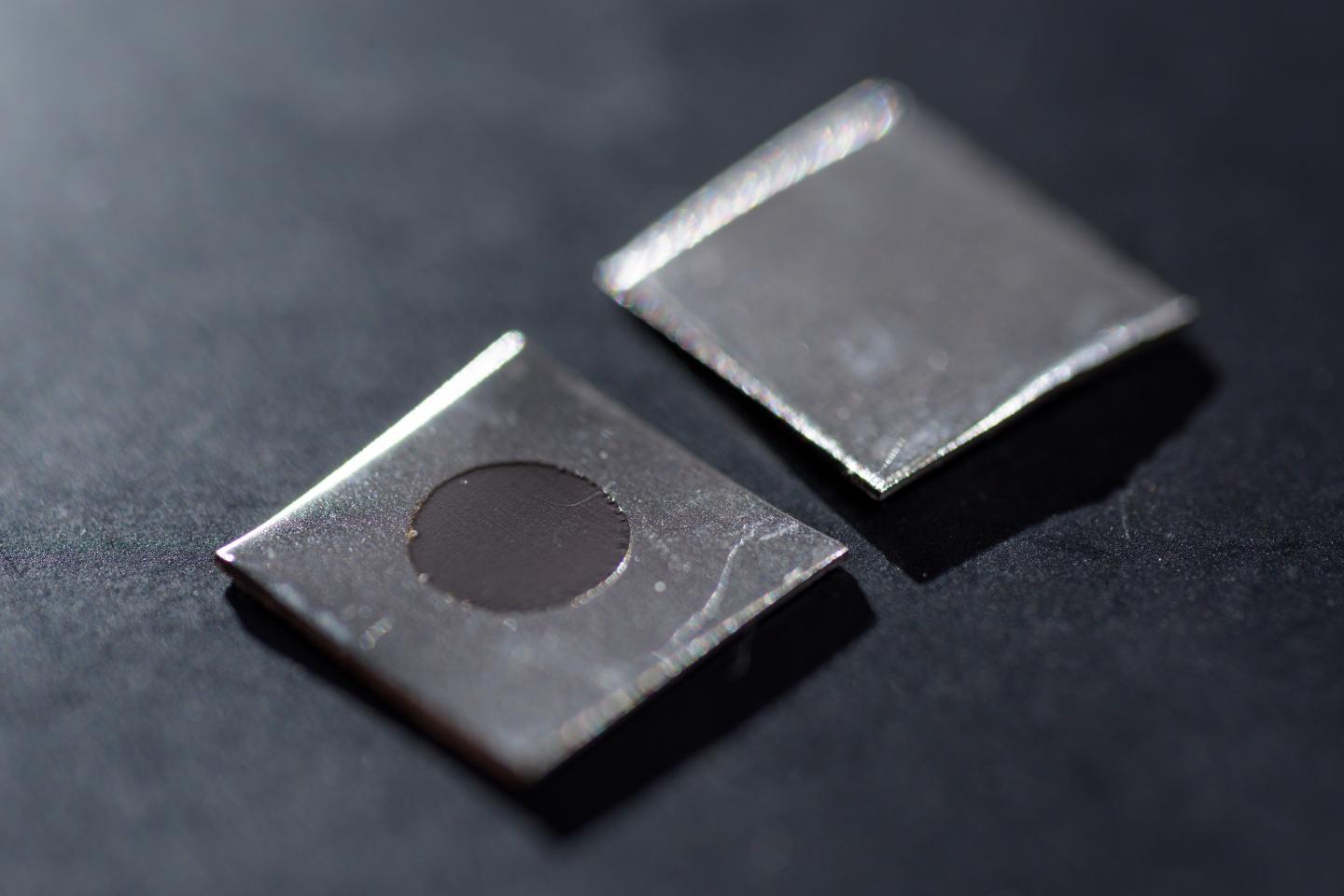 Nanotextured Surface Appears to Kill Bacteria