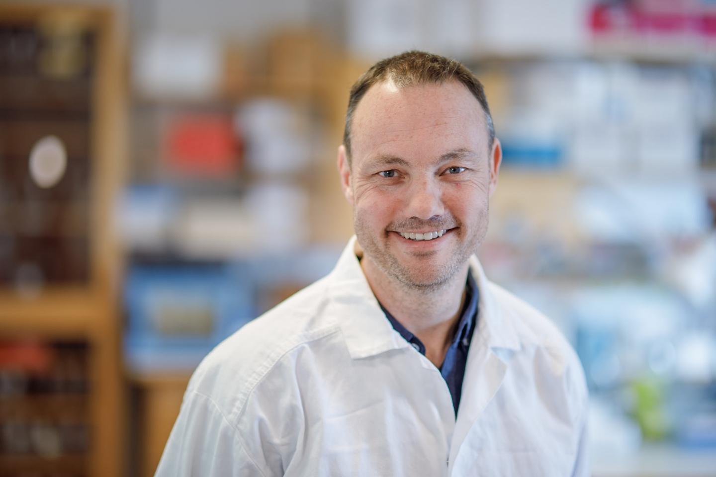 Niklas Arnberg, Umea University