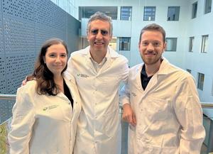 The main authors, left to right: Laura Martínez-Verbo, Dr. Manel Esteller and Dr. Gerardo Ferrer, directors of the research.