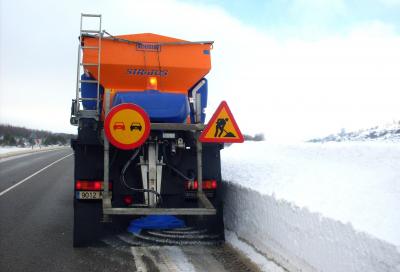 A Sensor Detects Salt on the Road to Avoid Excess