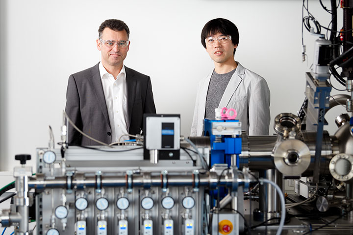 Researchers Emiel Hensen and Wei Chen
