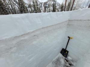 Dust events recorded in the snowpack