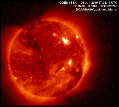 First Image of the Sun From the GOES-15 SXI