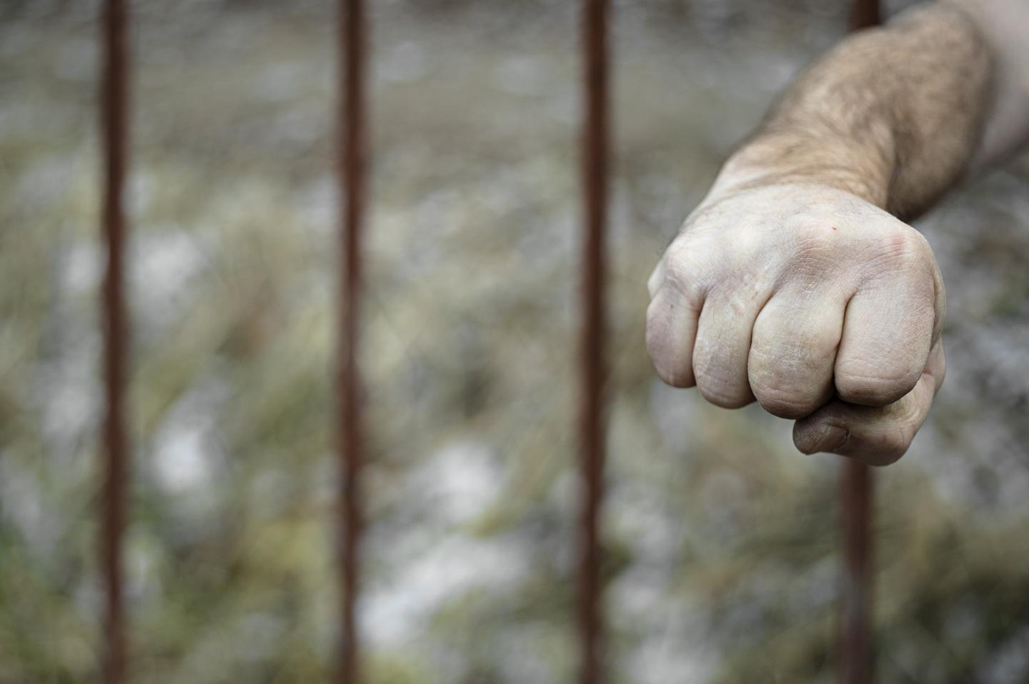 Finnish-Swedish Study Analyzes Link between Psychotropic Drugs and Homicide Risk