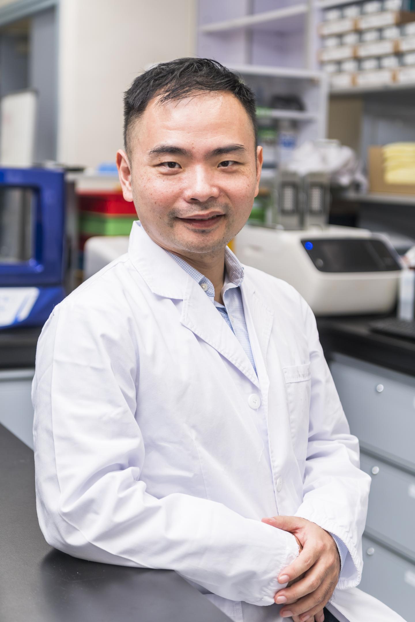 Dr Yan Jian