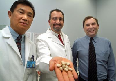 Drs. Stephen Hsu, Scott De Rossi and Douglas Dickinson, Georgia Health Sciences University