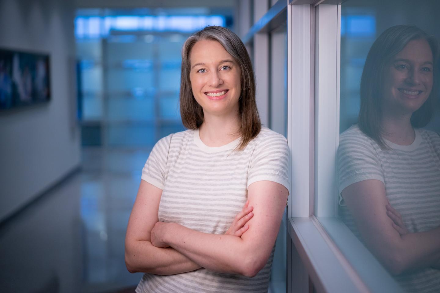 Lindsay Schwarz, Ph.D., Horizontal Head Shot