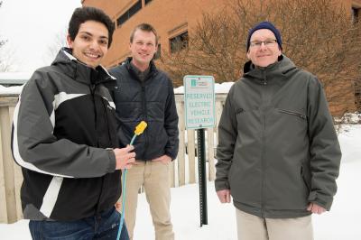Vermont Scientists Invent New Tool to Manage Plug-in Cars