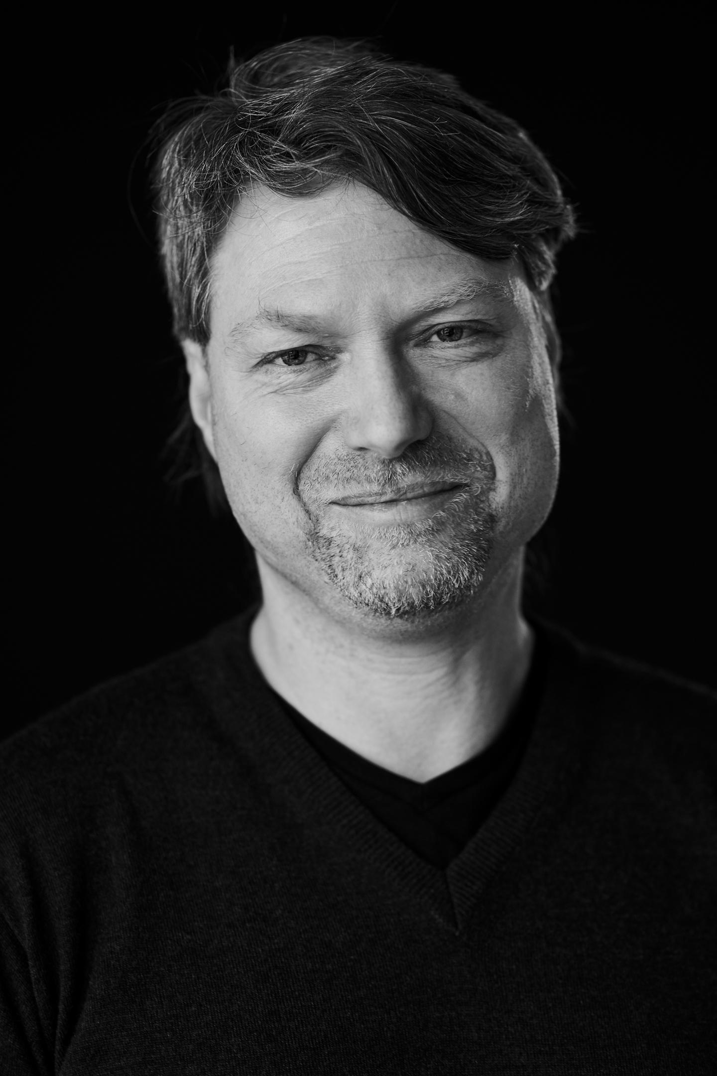 Associate Professor Edzard Spillner