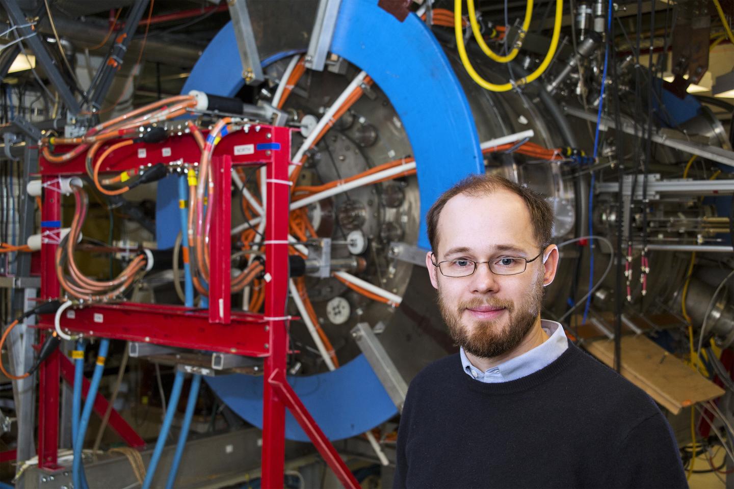 Physicist Will Fox, DOE/Princeton Plasma Physics Laboratory 