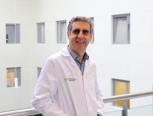 Dr. Manel Esteller, Director of the Josep Carreras Leukaemia Research Institute, recognized with the Rafael Hervada Award