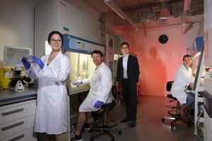 From left to right: Co-authors Weilin Li, Tom Enbar, Li Tang, and Lucia Bonati © Alain Herzog