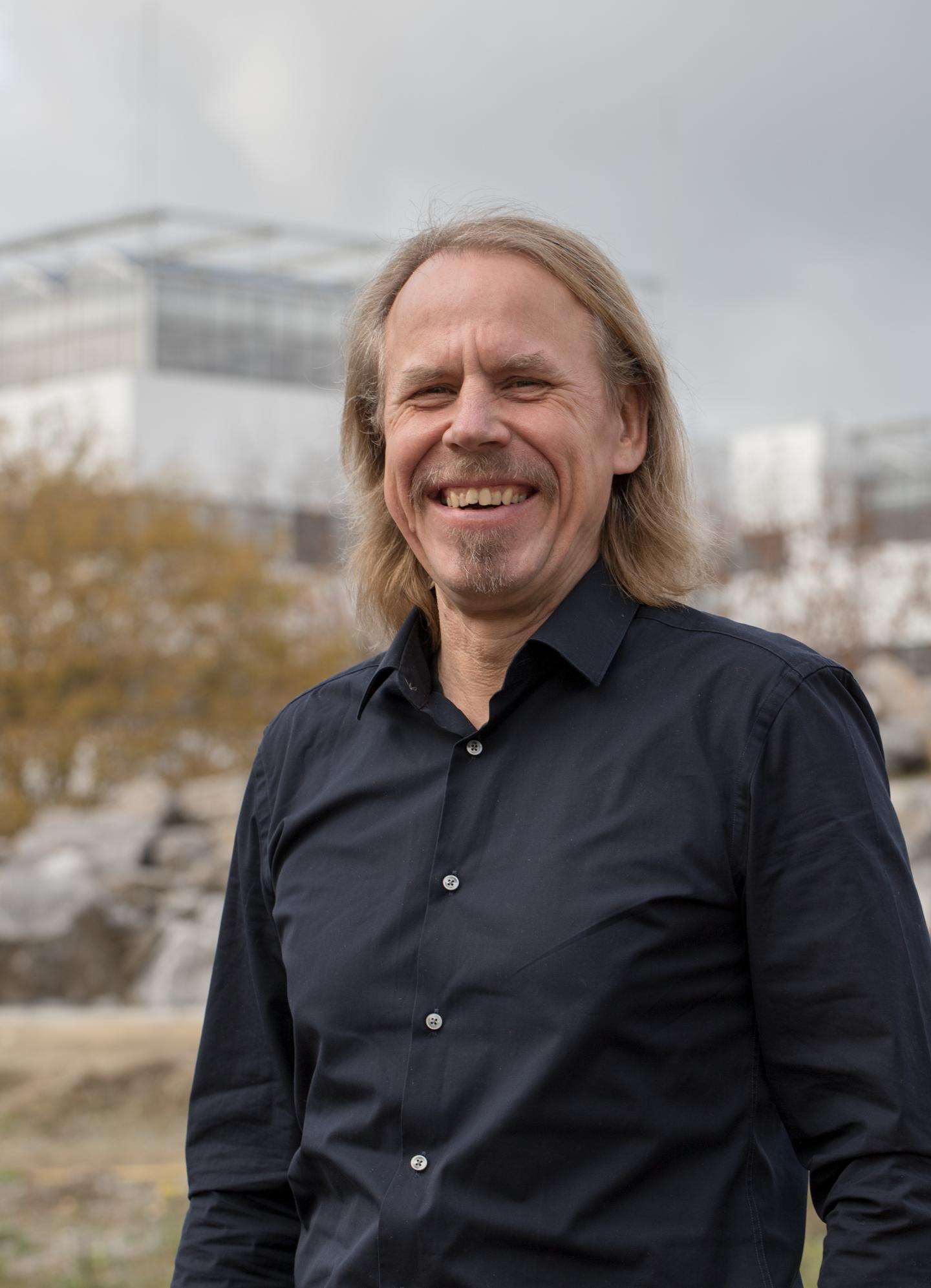 Prof. Dr. Ruediger Simon