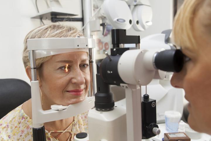 Nearly 10 Million US Adults Severely Nearsighted, Study Finds